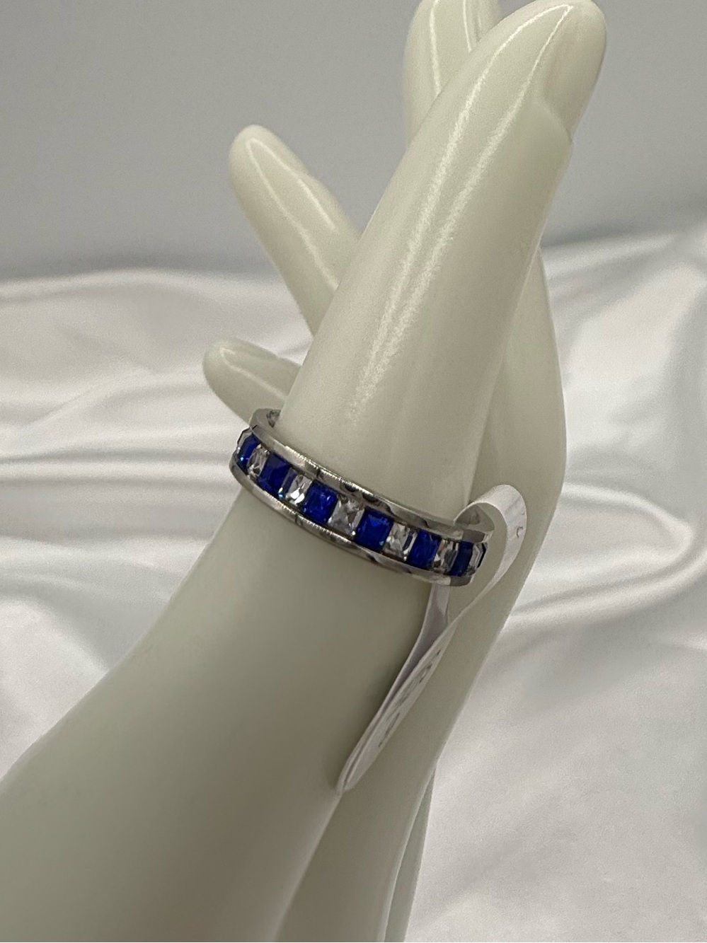Sapphire Like Sz 6 Crystal Channel Set Eternity Ring Dazzling Classic Elegant